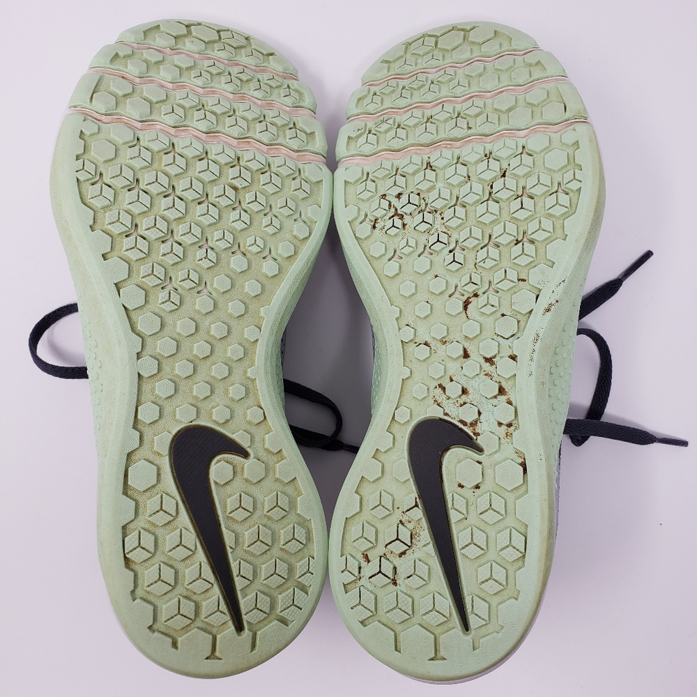Nike Gray FlyWire. - Picture 6 of 8